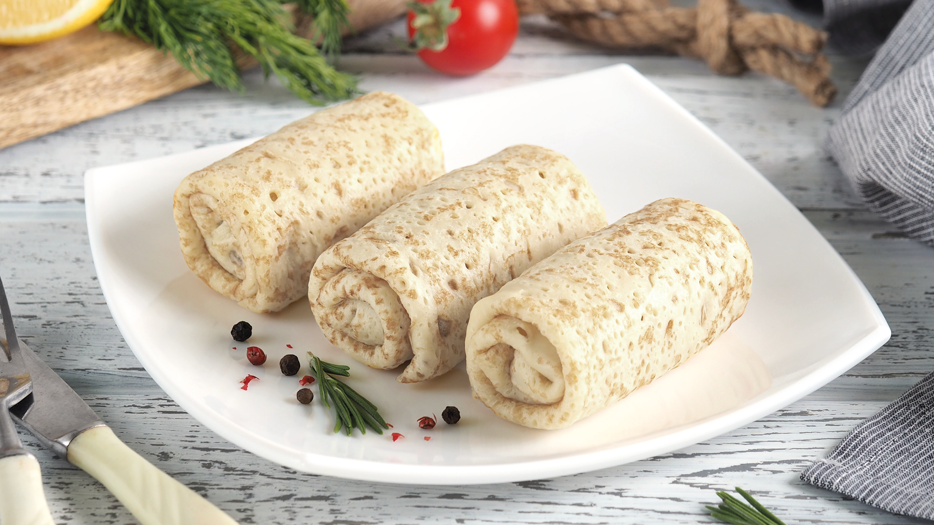 Блинчики с мясом ТМ ЕРМОЛИНО