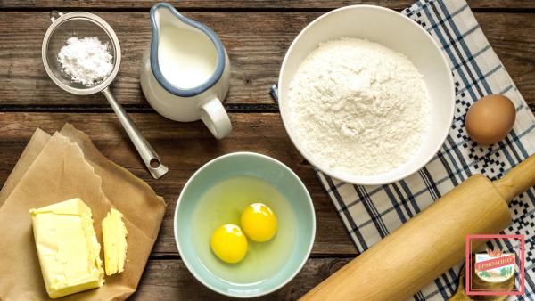 6 рецептов теста на кефире для пирожков и не только
