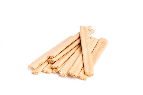 «Бамбуковые палочки» с начинкой с молочным вкусом