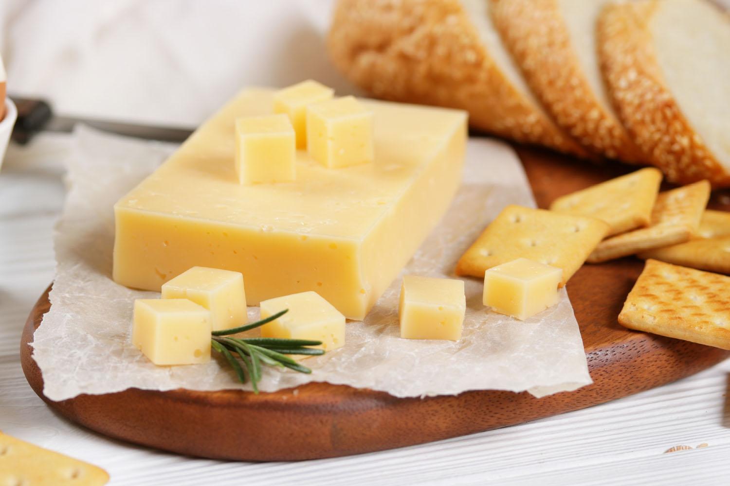 Сыр фасованный «Ермолинский»