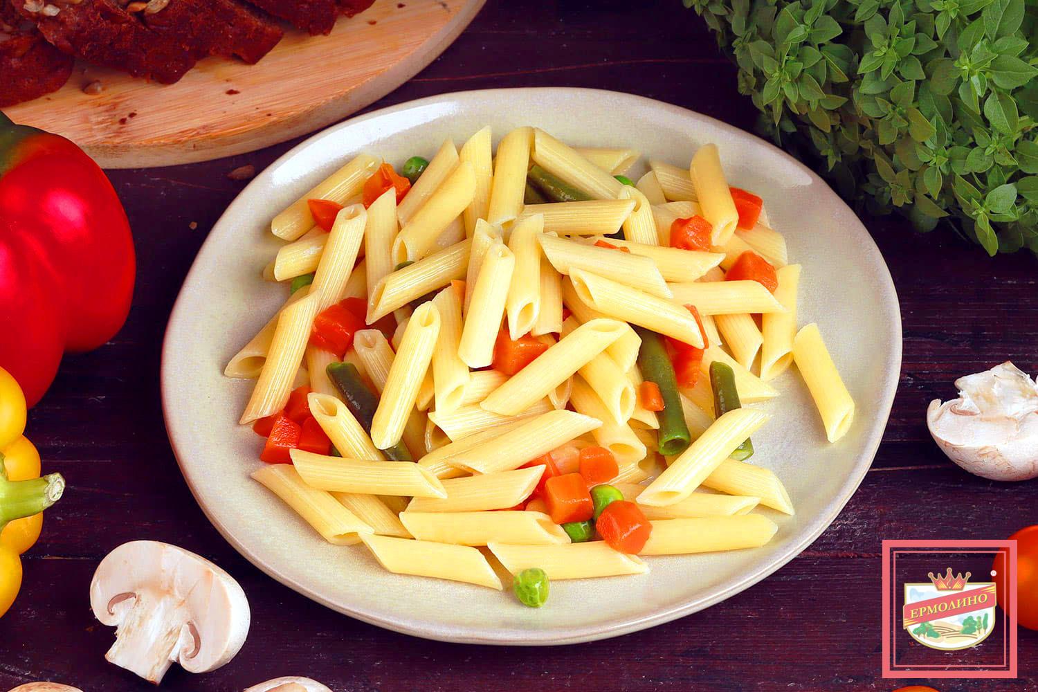 Макароны «Перья рифленые»