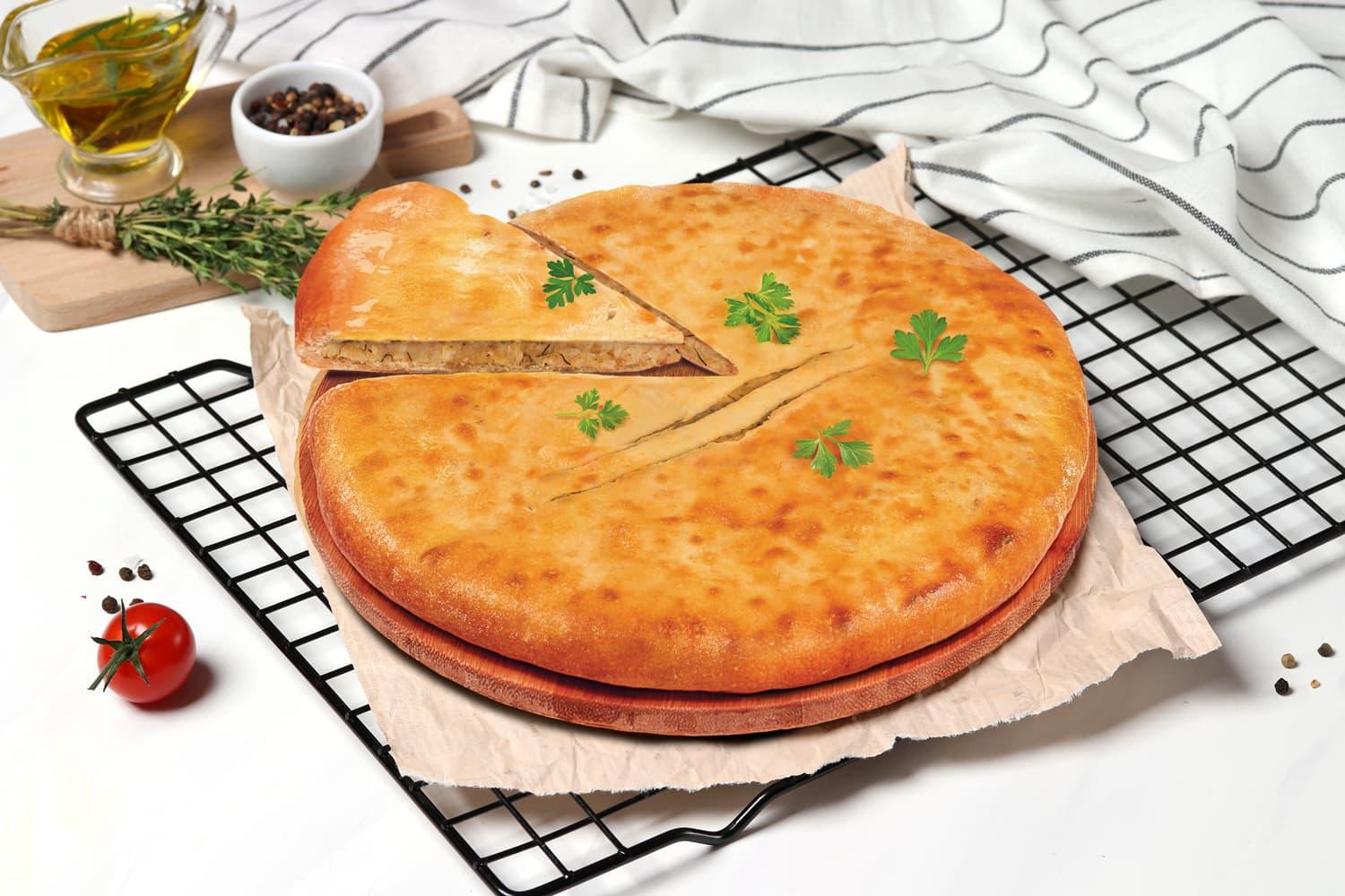 Закрытый пирог «SLOZZA» с картофелем, мясом и зеленью