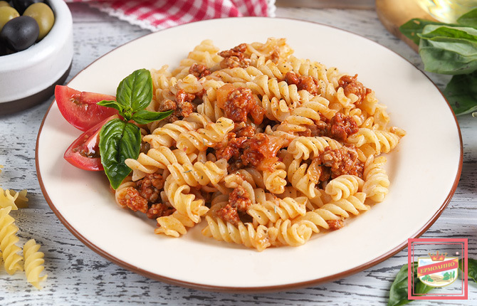 Макароны с молоком и сыром в духовке Макароны с фаршем в духовке с сыром и сметаной с фото пошагово | Меню недели