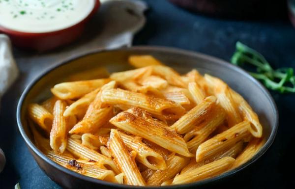 Хрустящие чипсы из макарон в аэрогриле