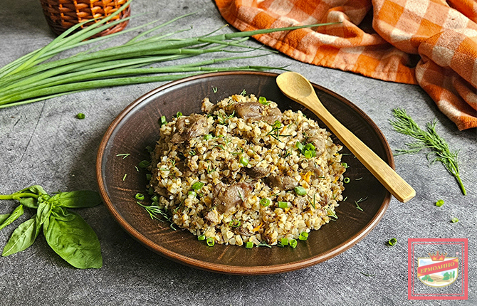 Куриные желудки на сковороде фото